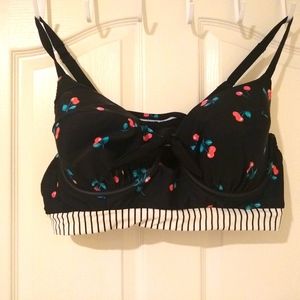 Cacique Cherry bikini top